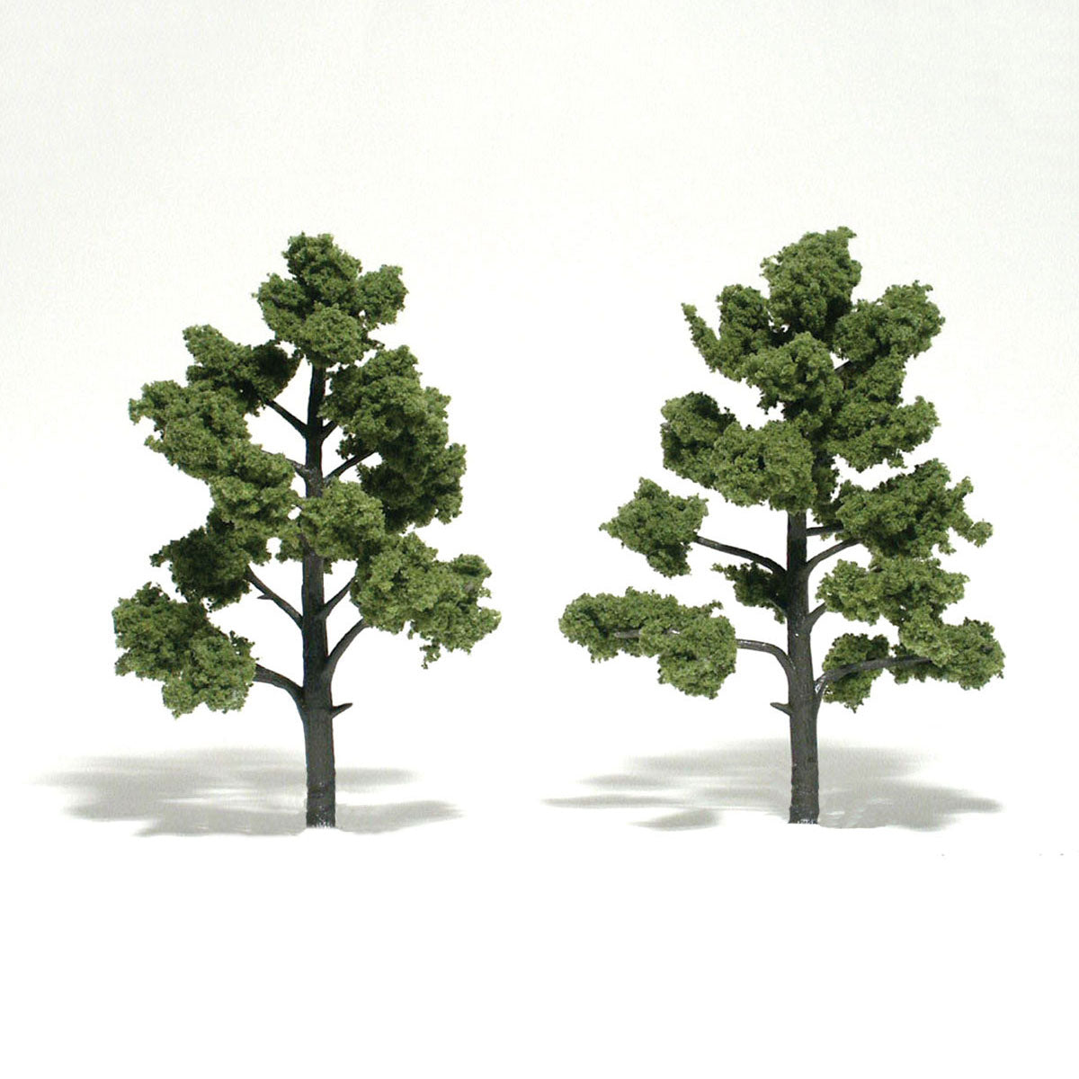 Woodland Scenics 1512 All Scale Ready-Made "Realistic Trees" - Deciduous - 5 to 6" 12.7 to 15.2cm pkg(2) -- Light Green