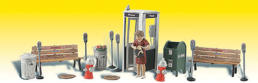Woodland Scenics 1941 HO Scale Scenic Accents(R) -- Street Accessories pkg(18)