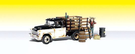 Woodland Scenics 5335 N Scale AutoScenes(R) -- Henry's Haulin'