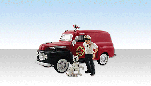 Woodland Scenics 5559 HO Scale Sparky & The Chief - Assembled - AutoScenes(R)