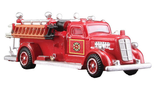 Woodland Scenics 5567 HO Scale AutoScenes(R) - Assembled -- 1950s Fire Truck (red)