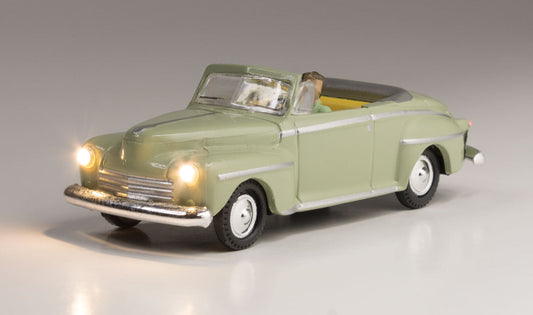 Woodland Scenics 5594 HO Scale Cool Convertible - Just Plug(R) Lighted Vehicle -- Light Green
