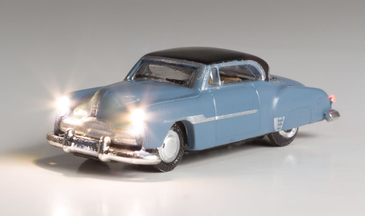Woodland Scenics 5616 N Scale Just Plug(R) Lighted Vehicle -- Comfy Cruise (blue)