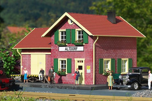 Piko 63006 G Scale Altdorf Station 1:32