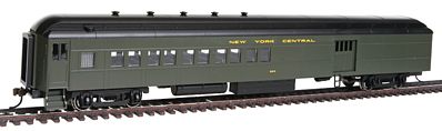 Bachmann 13604 HO Scale 72' Heavyweight Combine w/4-Window Door - Ready to Run -- New York Central #304 (Pullman Green, yellow)
