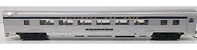 Bachmann 14753 N Scale 85' Fluted-Side Coach w/Lights - Ready to Run -- Baltimore & Ohio