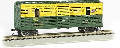 Bachmann 19703 HO Scale 40' Animated Stock Car w/Horses - Ready to Run -- Chicago & North Western #14305 (yellow, green)
