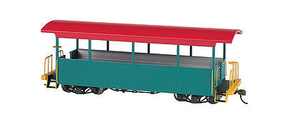 Bachmann 26001 On30 Scale Wood Excursion Car - Ready to Run -- Painted, Unlettered (green, red Roof)
