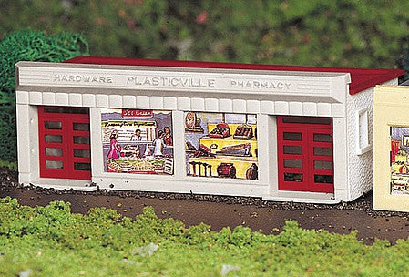 Bachmann 45147 HO Scale Hardware Store - Plasticville U.S.A. -- Kit - White, Red