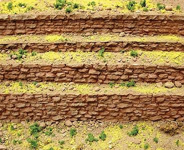 Chooch Enterprises 8303 HO Scale Medium Random Stone Row Wall -- For HO and O Scales