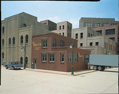 Design Preservation Models 20300 HO Scale 200 Series Kits -- C. Smith Packing House - 4-3/4 x 5-3/8"  12.2 x 14.8cm