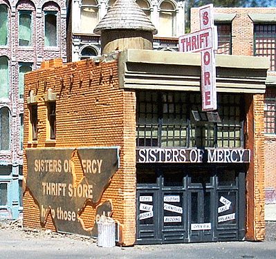 Downtown Deco 51 O Scale Sisters of Mercy Thrift Store -- Kit