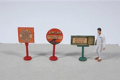 JL Innovative Design 466 HO Scale Vintage Gas Station Curb Signs -- Sinclair pkg(3)