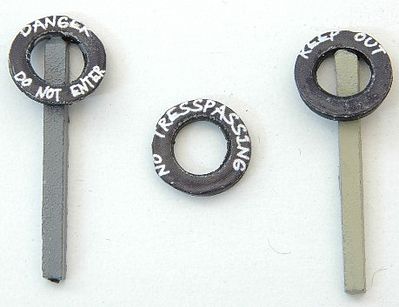 JL Innovative Design 535 HO Scale Custom Tires on Posts/Warning Signs -- 3 Pieces