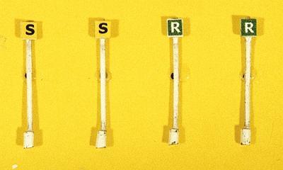 JL Innovative Design 830 HO Scale Custom Railroad Right-of-Way Signs -- Resume Speed/Slow pkg(4)