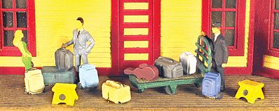 Monroe Models 2305 HO Scale Modern Luggage Set - Mini-Tales(TM) -- Unpainted
