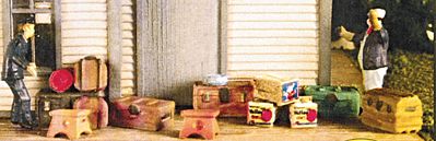 Monroe Models 2306 HO Scale Vintage Luggage Set - Mini-Tales(TM) -- Kit