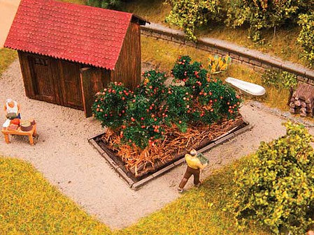 Noch 13215 HO Scale Garden Plot - Assembled - Deco Minis -- 6 Tomato Plants