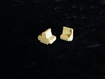 Palace Car Co 9488 HO Scale Section Berth, Partition & Armrests - Kit -- 32 Berths, 14 Partitions & 16 Armrests