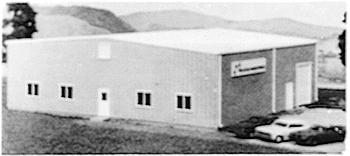 Pikestuff 20 HO Scale Tri-Star Industries -- Blue - 9-5/8 x 8-1/4" 24.5 x 21cm