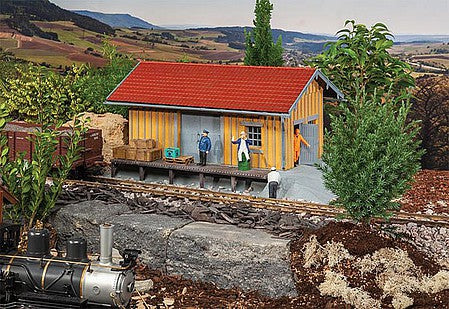 Pola 330881 G Scale Wood Freight House -- Kit - 22-1/8 x 12-5/8 x 10-13/16" 56 x 32 x 27.5cm