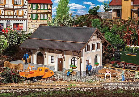 Pola 330897 G Scale Madulain Train Station -- Kit - 23-1/4 x 16-9/16 x 11-13/16" 59 x 42 x 30cm