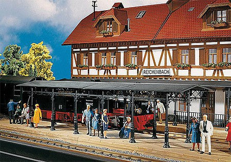 Pola 330908 G Scale Covered Passenger Platform -- 47-3/8 x 6-13/16 x 6-1/8" 120 x 17 x 15.5cm