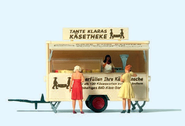 Preiser 10750 HO Scale Cheese Concession Trailer with Accessories -- German Lettering