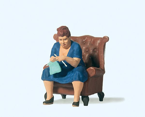 Preiser 45527 G Scale Woman Knitting on Chair