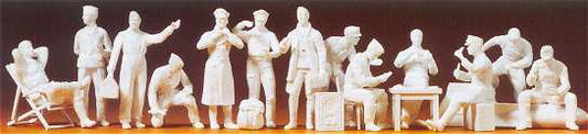 Preiser 67001 1/48 Unpainted German Reich Pilots & Ground Crew 1939-45 (13) (Kit)