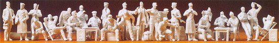 Preiser 72508 1/72 Unpainted German Reich Luftwaffe Pilots & Ground Crew 1935-45 (26) (Kit)