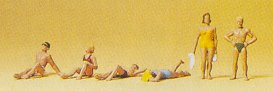 Preiser 79071 N People Sunbathing (6)