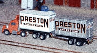 The N Scale Architect 30014 Z Scale Nansen Street Models - Division of N Scale Architect -- 20' Trailer Containers (5 Different Decals) pkg(5)