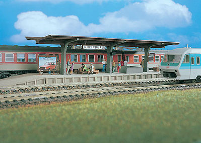 Vollmer 43535 HO Scale Rheinburg Station Platform -- 14-13/16 x 2-5/8 x 2-3/8" 37 x 6.5 x 6cm