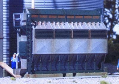 Walthers Cornerstone 3128 HO Scale Grain Dryer -- Kit