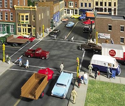 Walthers Cornerstone 3195 HO Scale Asphalt Street System -- Straight Sections pkg(10) with Accessories